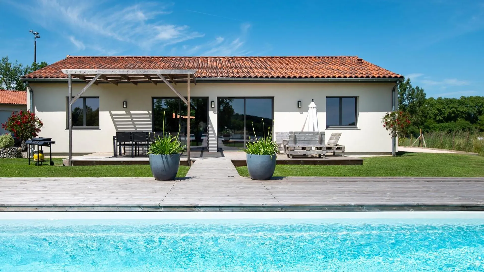 La Villa Face Au Lac Saramon